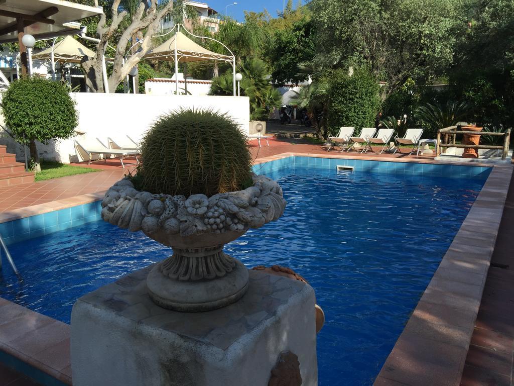 Forio di Ischia Hotel Villa Al Parco מראה חיצוני תמונה