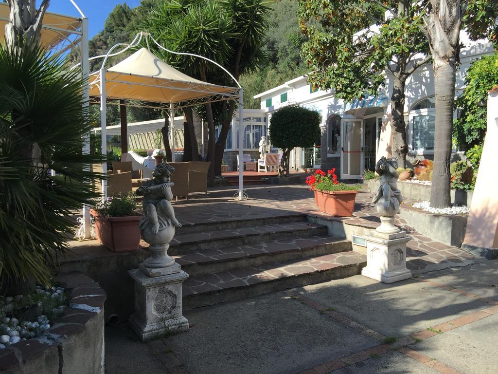 Forio di Ischia Hotel Villa Al Parco מראה חיצוני תמונה